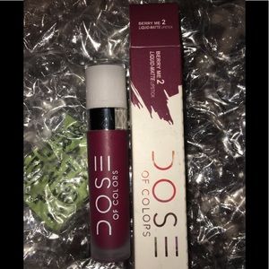 Dose lipstick,berry me 2, Bnib